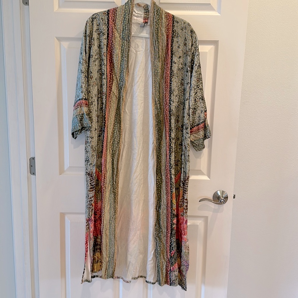 New without tags Anthropologie Bl-nk London floral kimono